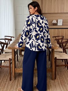 Weeklong Conjunto de 2 piezas para mujer talla grande con cuello de muesca, botones, estampado floral y estampado botánico de color contrastante, estampado aleatorio - Multicolor - Ver 2