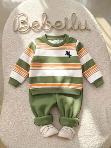 SHEIN 新生兒騎士條紋長袖運動衫與長褲休閒套裝 - 綠色 - 查看 3