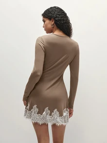 TRNVIE Vestido mini de encaje en contraste - Caqui - Ver 2