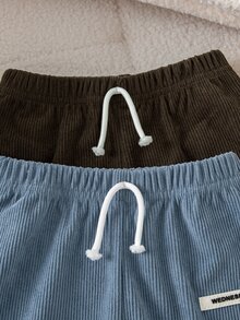 SHEIN Vintaside Kids 2件組幼兒男童燈芯絨長褲 學院風可愛棕色與藍色抽繩彈性腰羅紋直筒寬腿戶外秋季聖誕假期褲 - 彩色 - 查看 4