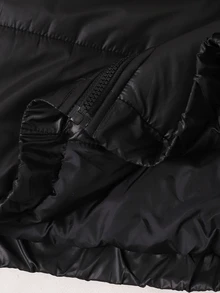 SHEIN 青少年女孩黑色亮面立領盤扣短款棉襖外套，經典立領設計，前襟配復古中式盤扣與內層拉鍊，短版修飾腰線顯高顯瘦，寬鬆長袖，百搭日常通勤棉襖 - 黑色 - 查看 11