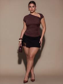 SHEIN BAE CURVE Plus Size Women's Asymmetrical Neckline Ruched Top - Brown - View 2