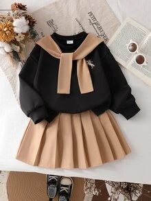 SHEIN Elladie kids 女童 2 件組春夏/秋冬套裝，長袖水手領衛衣 + 百褶裙套裝，馬刺繡，學院風，學校 7 歲生日制服 - 卡其色 - 查看 10