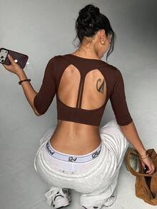 Slayform Women's Minimalist Cropped Sports T-Shirt For Yoga And Fitness - Brown - View 1