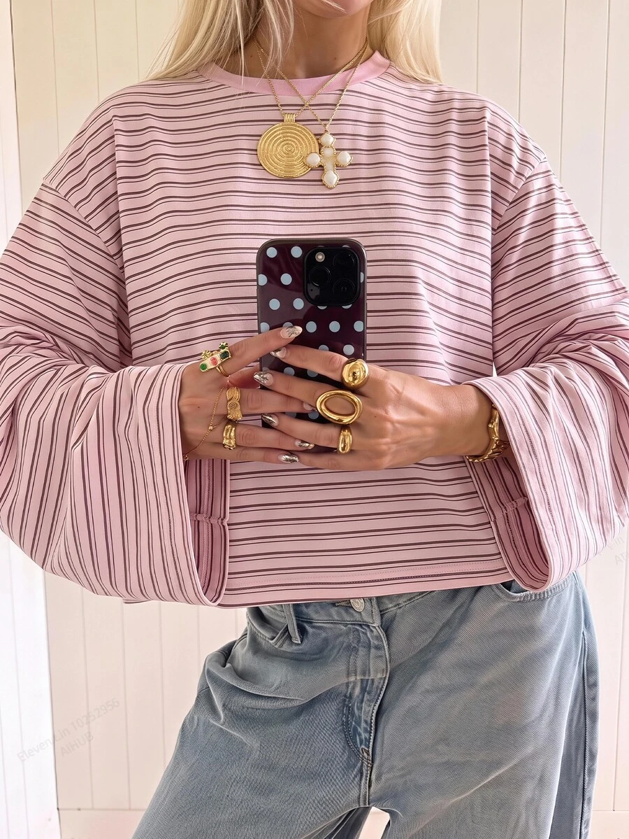 SHEIN EZwear 海外長袖草莓巧克力條紋上衣,秋季上衣,適合日常通勤、聚會、秋冬夏季、聖誕節、新年、感恩節、派對、婚禮、海灘、畢業典禮、優雅、外出、約會、通勤、情人節、優雅、度假、Y2K、畢業典禮及其他場合 - 彩色 - 查看 1