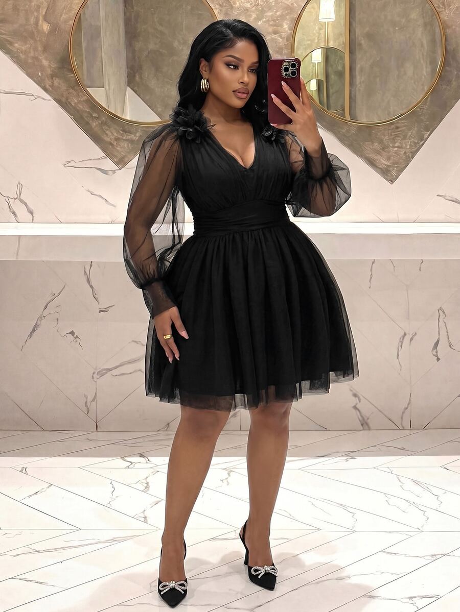 Slaydiva Gaun Mini Tulle Ukuran Besar, Gaun Pesta Klub Hitam dengan Belahan V Dalam, Lengan Jala Transparan Mengembang