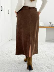 SHEIN Essnce Women's Plus-Size Brown Corduroy Skirt – Stylish, Casual, Comfortable, And Versatile For Autumn/Winter,Bottom,Fall Outfits,Simple Style Office Skirt - Brown - View 3