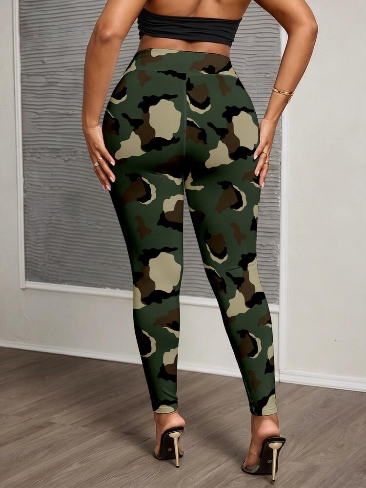 Slaydiva Vintage Camouflage Print Plus Size Leggings - Multicolor - View 2