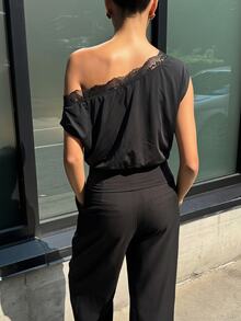 SHEIN SXY 黑色優雅蕾絲拼接單肩領口上衣 - 黑色 - 查看 2