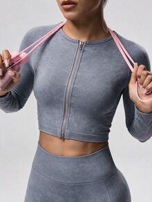 Easithlete Easithlete Women's Minimalist Zipper Cropped Long Sleeve Sports Jacket - Dusty Blue - View 2