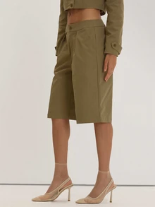MUSEYN Khaki Woven Tailored Bermuda Shorts Versatile Everyday Casual Fall - Army Green - View 4