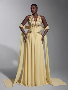 Elitara Gaun Panjang A-Line Elegan Ukuran Plus Warna Kuning Champagne dengan Leher Halter V Dalam, Hiasan Manik-manik dan Rhinestone, Pinggang Berkerut dengan Desain Selendang Pita, Cocok untuk Pesta Prom, Pesta Liburan, Acara Pernikahan, dan Gaun Malam Formal - Sampanye - View 4