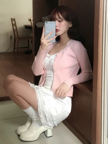 DAZY 女款素色修身短版長袖V領休閒度假韓風秋冬針織開襟外套 - 粉色 - 查看 10