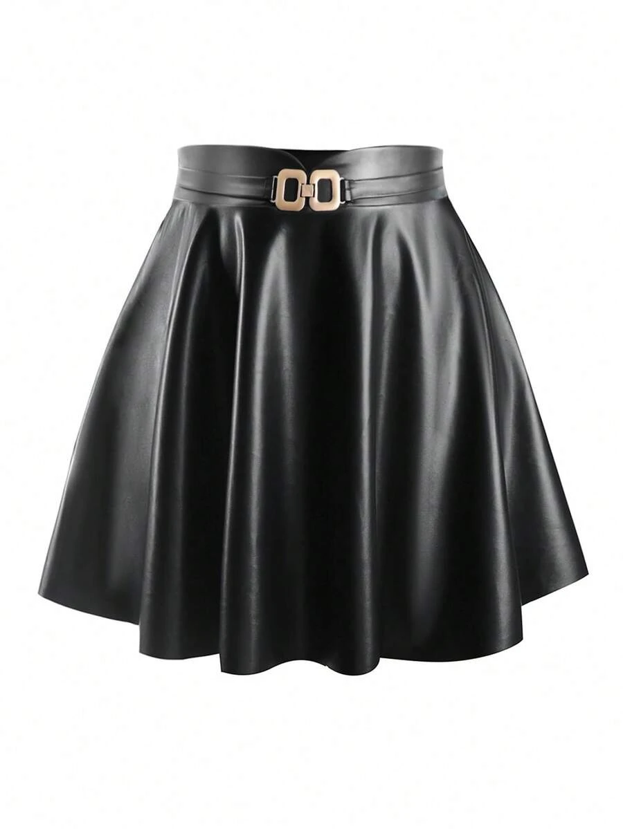 SHEIN PETITE تنورة سوبر ميني متعددة الاستخدامات للنساء من سلسلة Petite بحافة مظلية من مادة PU - الأسود - مشاهدة 1