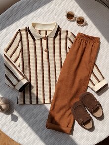 SHEIN 2件組男孩兒童秋冬休閒條紋領口短袖套頭上衣與長褲套裝，男童 Polo 衫套裝，校服套裝 - 彩色 - 查看 1