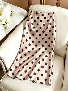 SHEIN Holidaya Rok Wanita Slim Fit Midi Tekstur Satin Pinggang Tinggi Sisi Berkerut Hem Renda Hitam Elegan Rok Polkadot Beige Hitam Rok Satin Tahun Baru - Aprikot - View 2