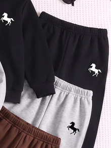SHEIN 3件隨機款運動長褲，男孩極簡經典Logo圖案印花連帽衛衣與運動長褲套裝，適合秋冬戶外活動 - 黑色 - 查看 3