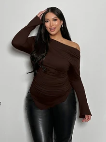 SHEIN CURVE+ Áo thun thời trang nữ size lớn màu nâu trơn, gấu không đối xứng, vai nhún, tay dài, dáng ôm, mùa đông - Nhiều màu - Xem 8