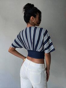 Aloruh 女款V領條紋修身T恤，適合約會、度假、派對、日常穿著、聚會、戶外活動 - 藏蓝色 - 查看 2