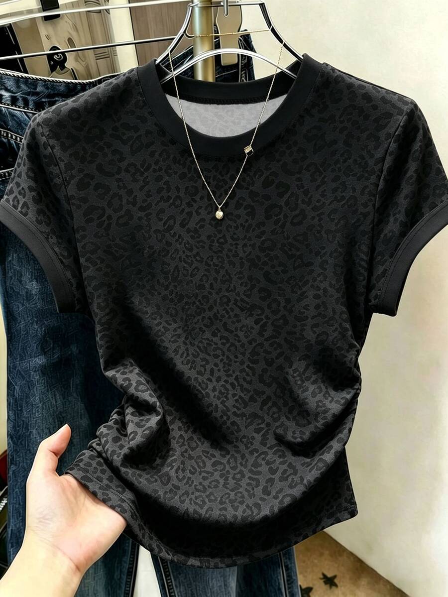 Franclia 女款休閒戶外運動上衣,夏季新款,豹紋圖案,棕色,學生款,度假風,修身收腰女款T恤 - 彩色 - 查看 1