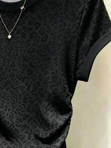 Franclia 女款休閒戶外運動上衣，夏季新款，豹紋圖案，棕色，學生款，度假風，修身收腰女款T恤 - 彩色 - 查看 4