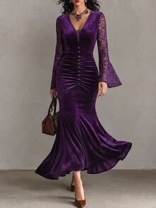 Comfylo Women's Plus Size Lace Patchwork Bell Sleeve Pearl Decor Long Party Elegant Dress - Purple - View 9