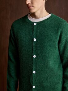Manfinity CityGents 男士綠色調開襟羊毛衫，秋冬返校季鈕扣前襟長袖上衣，休閒畢業款素色落肩粗針編織都市風開襟衫 - 綠色 - 查看 5
