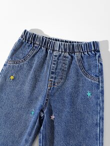 女童寬鬆直筒牛仔褲，彈性腰頭藍色水洗星星刺繡，休閒牛仔女孩風，適合學校、戶外、夏季 - 中等水洗藍 - 查看 7
