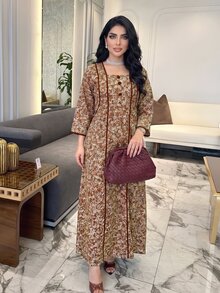 Al Najma 春/秋配色拼接小碎花鈕扣裝飾 3/4 袖寬鬆休閒極簡長洋裝 大尺碼女款 - 棕色 - 查看 5