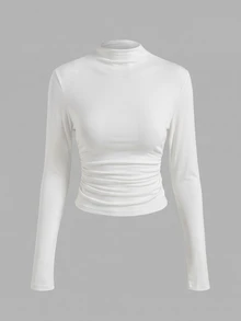 Everyssa Atasan lengan panjang model slim fit dengan kerah tinggi, tersedia dalam warna putih, khaki, dan hitam. Kain lembut, cocok untuk dipadukan dengan pakaian lain. - MultiWarna - View 3