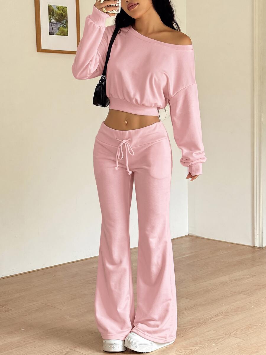 SHEIN EZwear 女款休閒舒適玫瑰粉不對稱肩領衛衣與喇叭運動長褲兩件套,秋冬款 - 玫紅色 - 查看 1