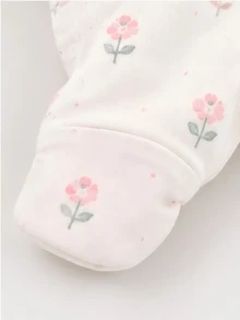 SHEIN 新生兒嬰兒3件套可愛粉色夏季連身褲 針織愛心滿版印花 MOMMY 女孩蝴蝶結長袖按扣式家庭套裝 - 彩色 - 查看 6