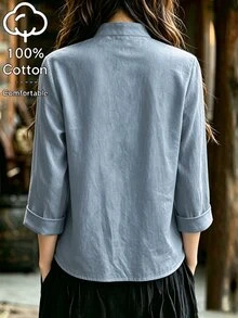 SHEIN 純白色紋理布料立領前開襟 5 顆鈕扣 中式一字盤扣 3/4 折袖 短版寬鬆極簡復古新中式日常外套襯衫 - 淺藍色 - 查看 2
