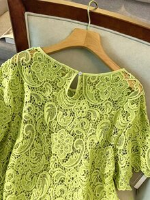 GlowEve CURVE 大尺碼女款歐美風優雅純色時尚高端夏季百搭鏤空蕾絲水溶花修身寬鬆外出上衣女裝套裝 - 綠色 - 查看 5