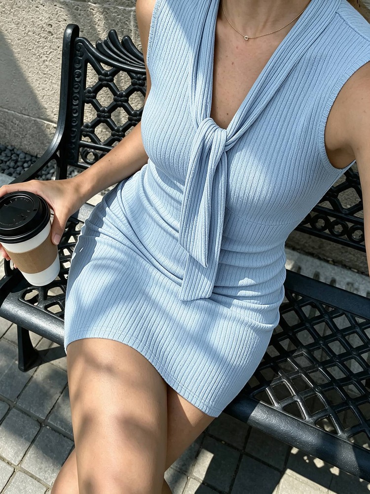 Cévolie Solid Tie Neck Ribbed Knit Sleeveless Bodycon Dress - Blue - View 5