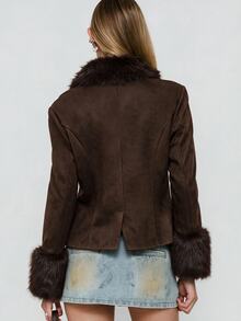 Avenya Vintage Style Faux Fur Patchwork Lapel Suede Pocket Short Jacket - Brown - View 2