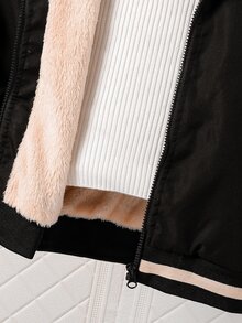 SHEIN 青少年女孩時尚連帽衫，字母 R 貼布設計上衣，2026 秋冬時尚休閒外套，夾克風街頭穿搭 - 卡其色 - 查看 5