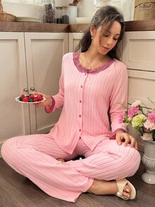 Snug Reverie طقم بيجامة نسائي من الصوف الناعم المضلع الرقيق بأكمام طويلة، بلون موحد مع تطريز دانتيل حلو - وردي - مشاهدة 1