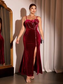Cravure Plus Size Velvet Strapless Spaghetti Strap 3D Handmade Red Rose With Rhinestone Outlined Branch And Leaf Long Line Decoration Waist-Cinched Mermaid Slit Dress, Fashionable Vintage Party Evening Elegant Plus Size Dress - Burgundy - View 4