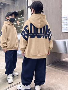 SHEIN 兒童小男孩韓系休閒寬鬆大字母印花長袖連帽衛衣＋鬆緊腰長褲套裝，適合秋冬春季，適合戶外玩耍、上學、街頭風、派對與休閒，內層保暖刷毛加厚 - 彩色 - 查看 8