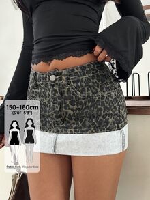 Rivivi Petite تنورة جينز نسائية 2 في 1 بطبعة نمر وجيوب بأزرار - الأزرق - مشاهدة 1