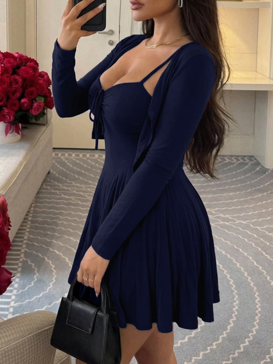 Dazy Plus Set Kasual Cokelat 2 Potong Terdiri dari Gaun Mini Seksi dengan Tali Bahu Tipis dan Kardigan, Musim Semi, Musim Panas, dan Musim Gugur - Navy Blue - View 1