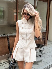 Serisse Women's Casual Button Decor Zipper Stand Collar Vest And Shorts 2 Pieces Set - Apricot - View 5