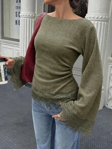 Flora Isola Flora Isola 女款標準尺寸秋冬收腰抓褶蕾絲飾邊拼接休閒通勤T恤上衣 - 軍綠色 - 查看 3