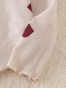 SHEIN 女童 2 件組 秋冬甜美愛心印花羅紋小立領不對稱下擺上衣＋喇叭褲休閒套裝，秋季母女搭配嬰兒套裝 - 紅色 - 查看 4
