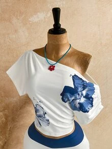 Soleia Women's Vacation Asymmetrical Shoulder Short Sleeve Fitted Colorful Top And Shorts Set - Multicolor - View 9