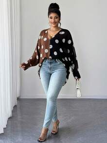 Maweii Blus Lengan Panjang Seksi Wanita Ukuran Plus dengan Motif Polkadot Blok Warna, Belahan Transparan, dan Lengan Kelelawar. - MultiWarna - View 4