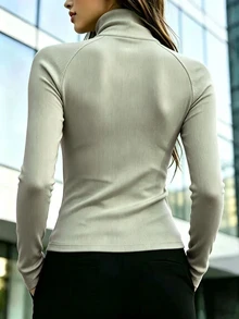 Trelyra 女款素色長袖半開襟拉鍊羅紋修身休閒T恤 - 薄荷綠 - 查看 2