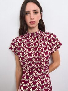 Nöista A Modern Chinese-Style Sleeveless Long Dress. - Burgundy - View 7