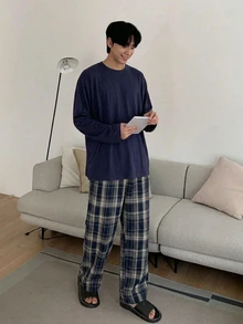 DAZY Spring/Summer Gray T-Shirt With Men's Loungewear Set - Navy Blue - View 7